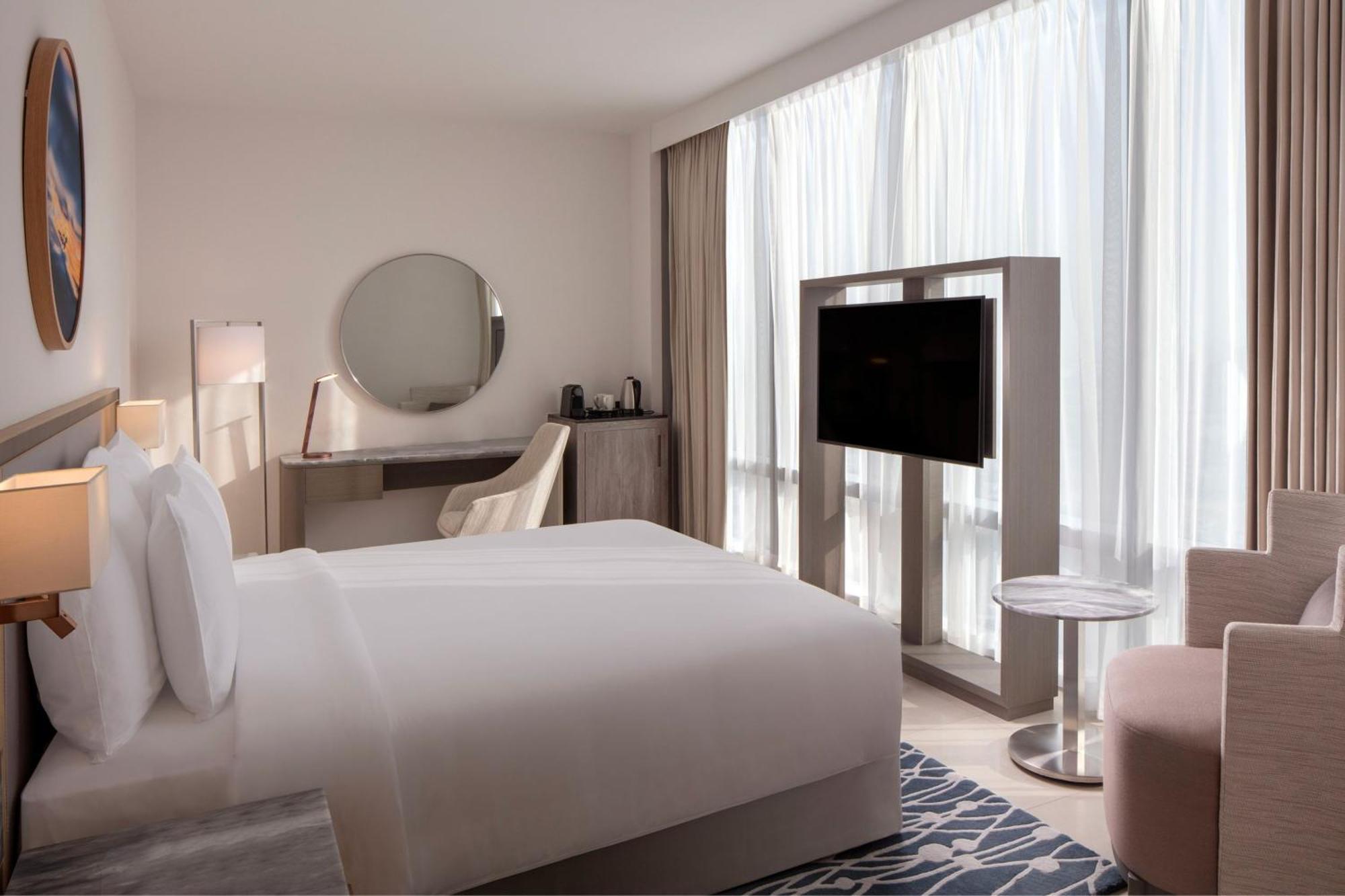 The First Collection Jumeirah Village Circle, A Tribute Portfolio By Marriott 4* Дубай
