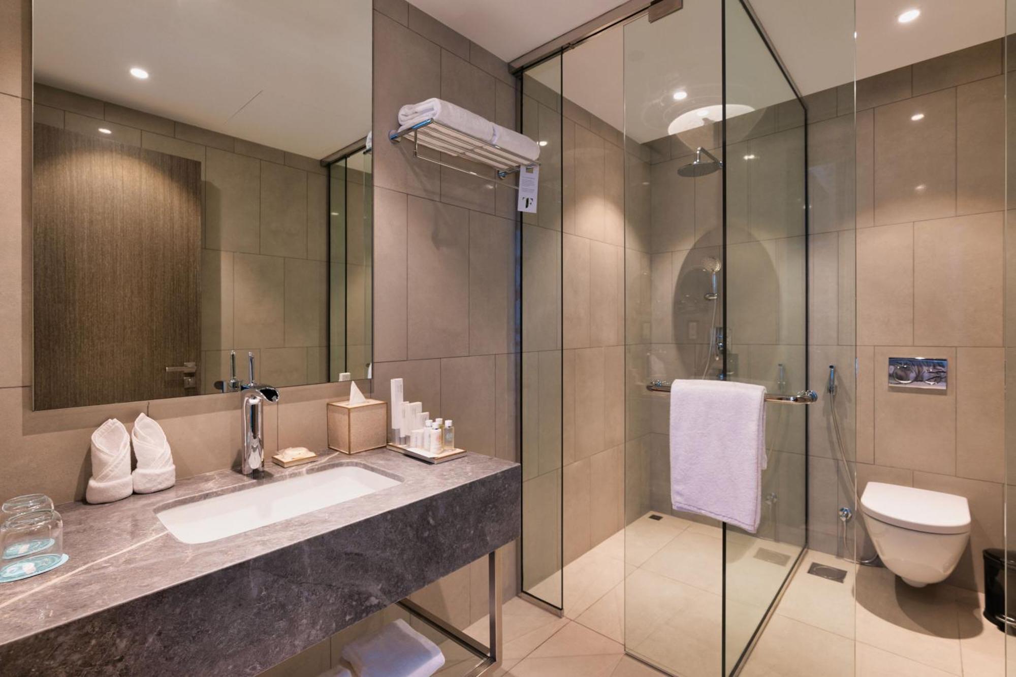 Hotel The First Collection Jumeirah Village Circle, A Tribute Portfolio By Marriott